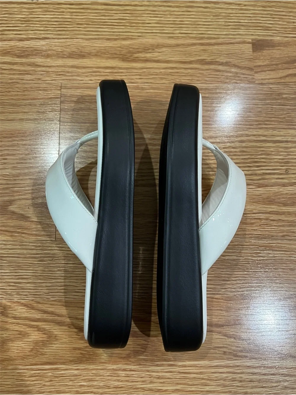 M. Gemi White Patent Leather Thong Sandals